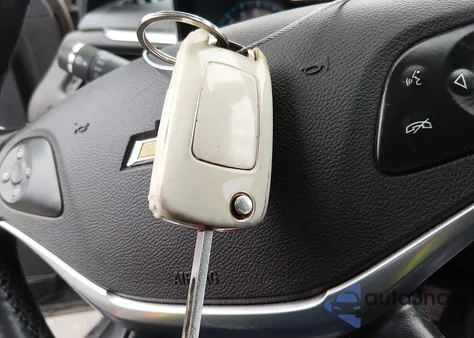 2018 Chevrolet Impala 1Lt z USA, uszkodzony, nr VIN 2G1105S39J9114331